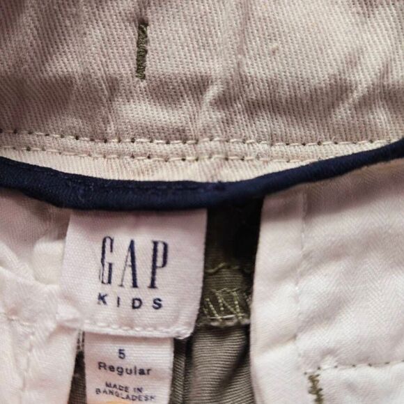 Gap kids Camouflage Cargo Boy shorts 5t - Picture 6 of 6